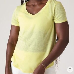 EUC Honeysuckle Yellow Athleta Breezy Scoop V Tee